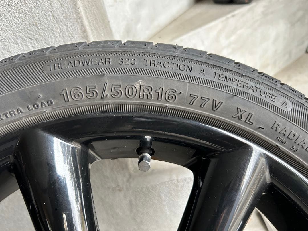 ホイールタイヤセット 16インチ