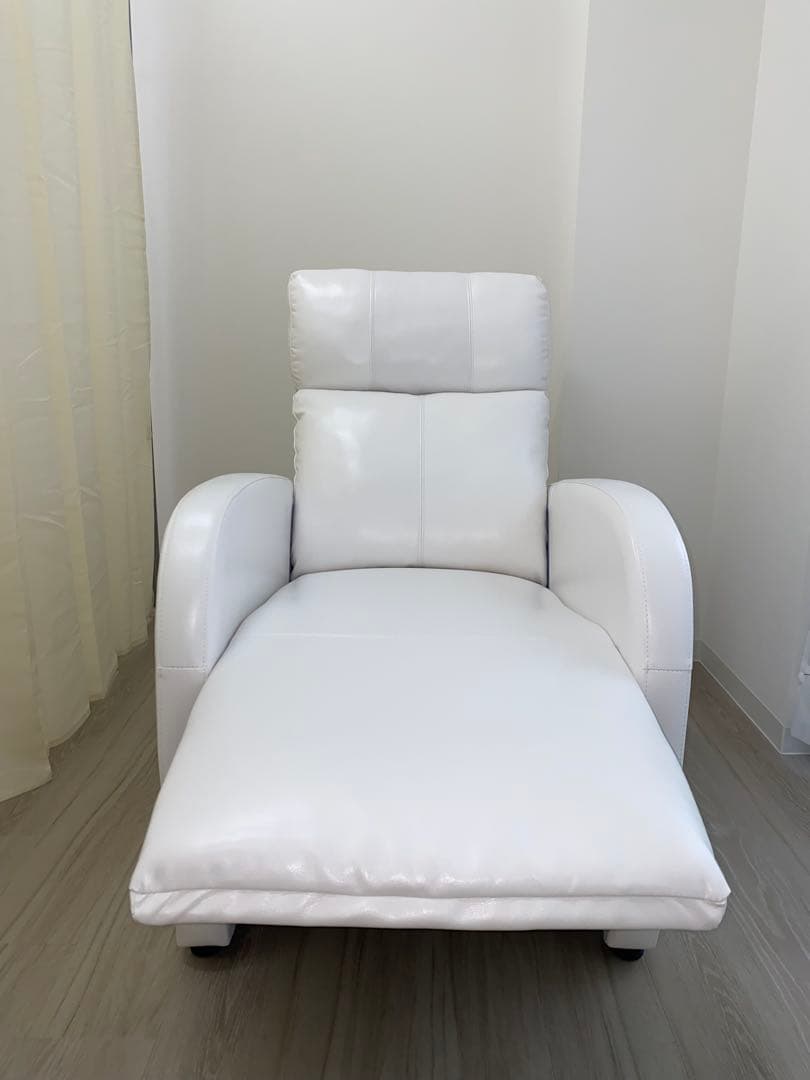 ネイル・アイラッシュ用ラウンジチェアDX ホワイト　施術台