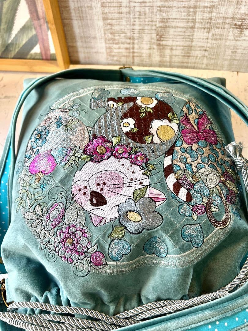 ＊お纏めリクエスト＊ロラライハリス♡ターコイズブルーベロア刺繍の巾着バッグなど