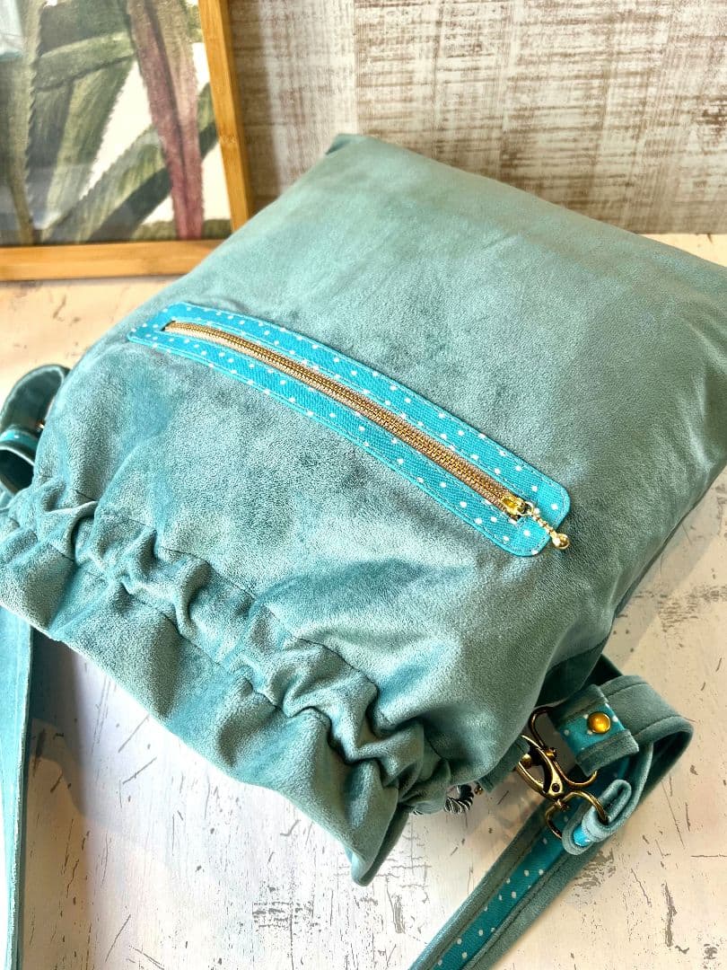 ＊お纏めリクエスト＊ロラライハリス♡ターコイズブルーベロア刺繍の巾着バッグなど