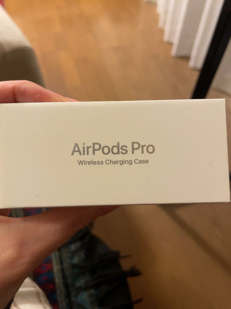 AirPods Pro 第一世代 ワイヤレス充電ケース付き