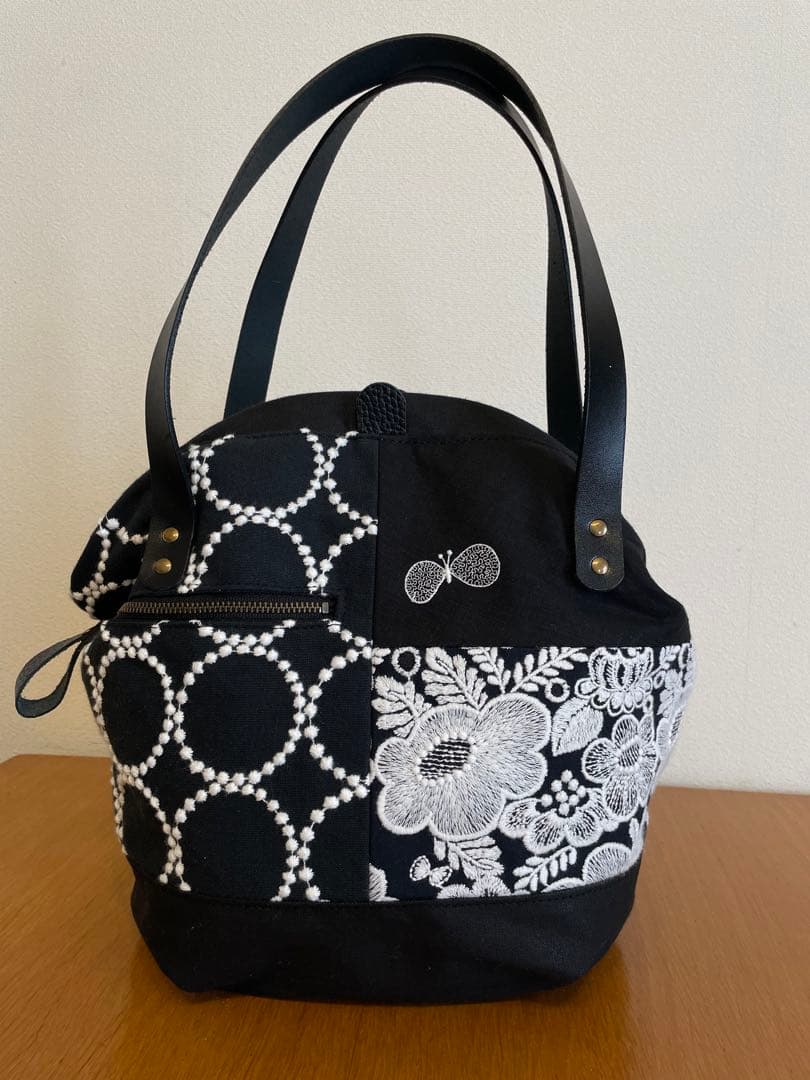 みゃあくろ　ミナペルホネン　ハンドメイド　バッグ
