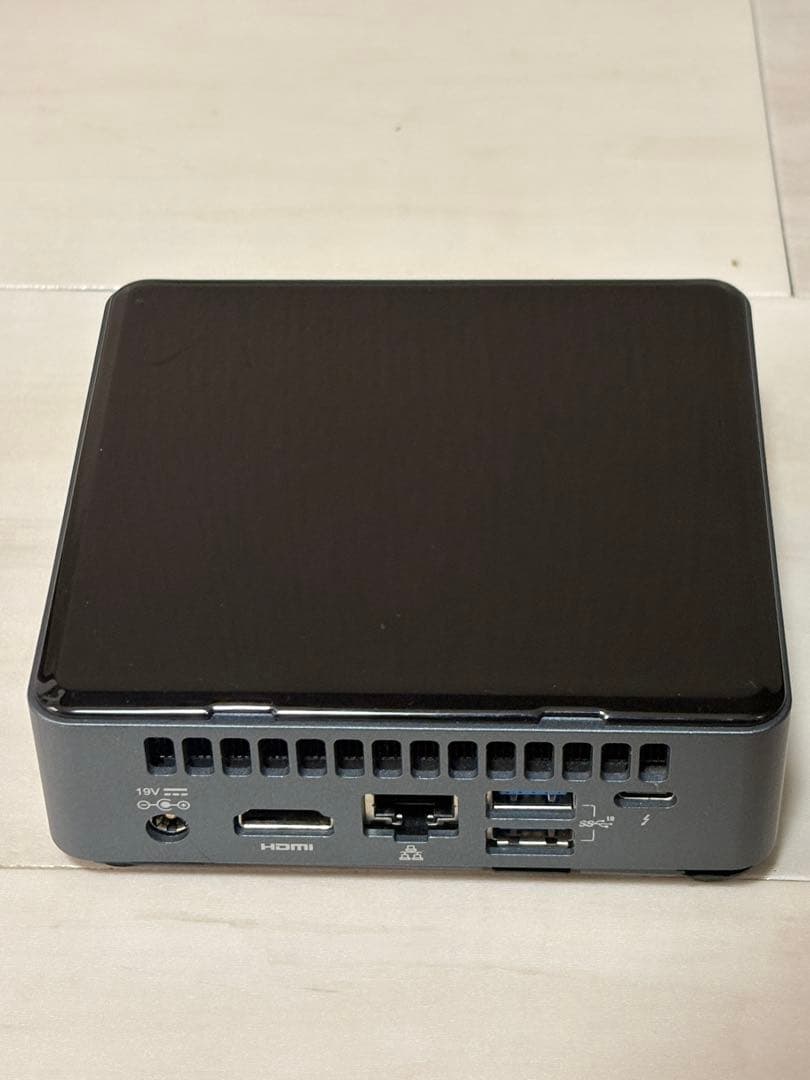 ミニPC intel i5-10210u