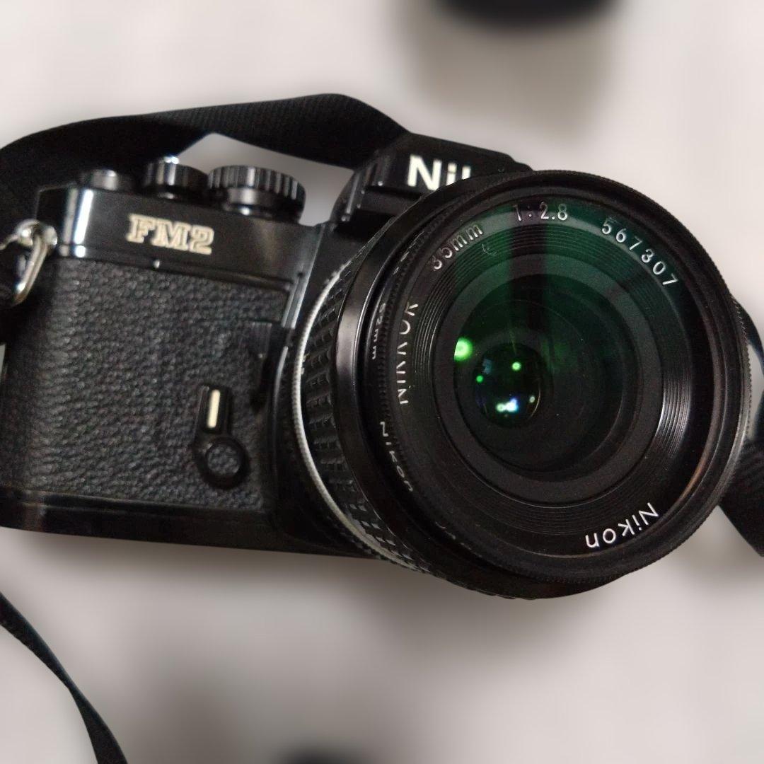 Nikon FM2 一眼レフカメラ　レンズ付き