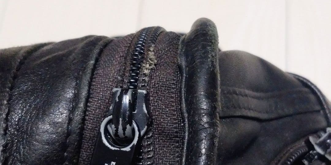 TUMI 本革リュック96578D2