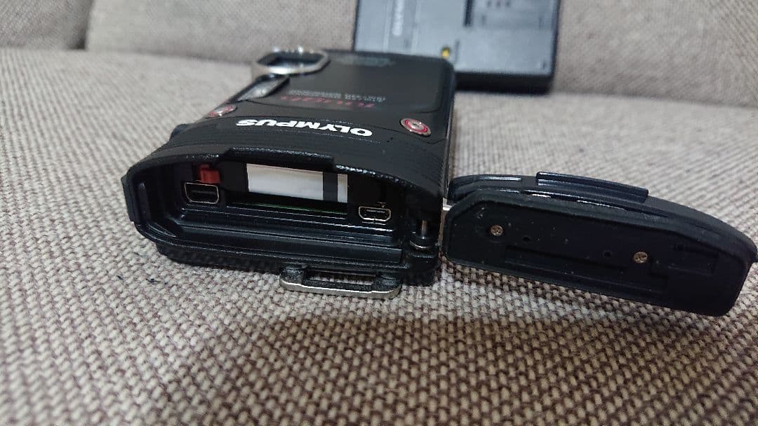 OLYMPUS Tough デジカメ TG -850