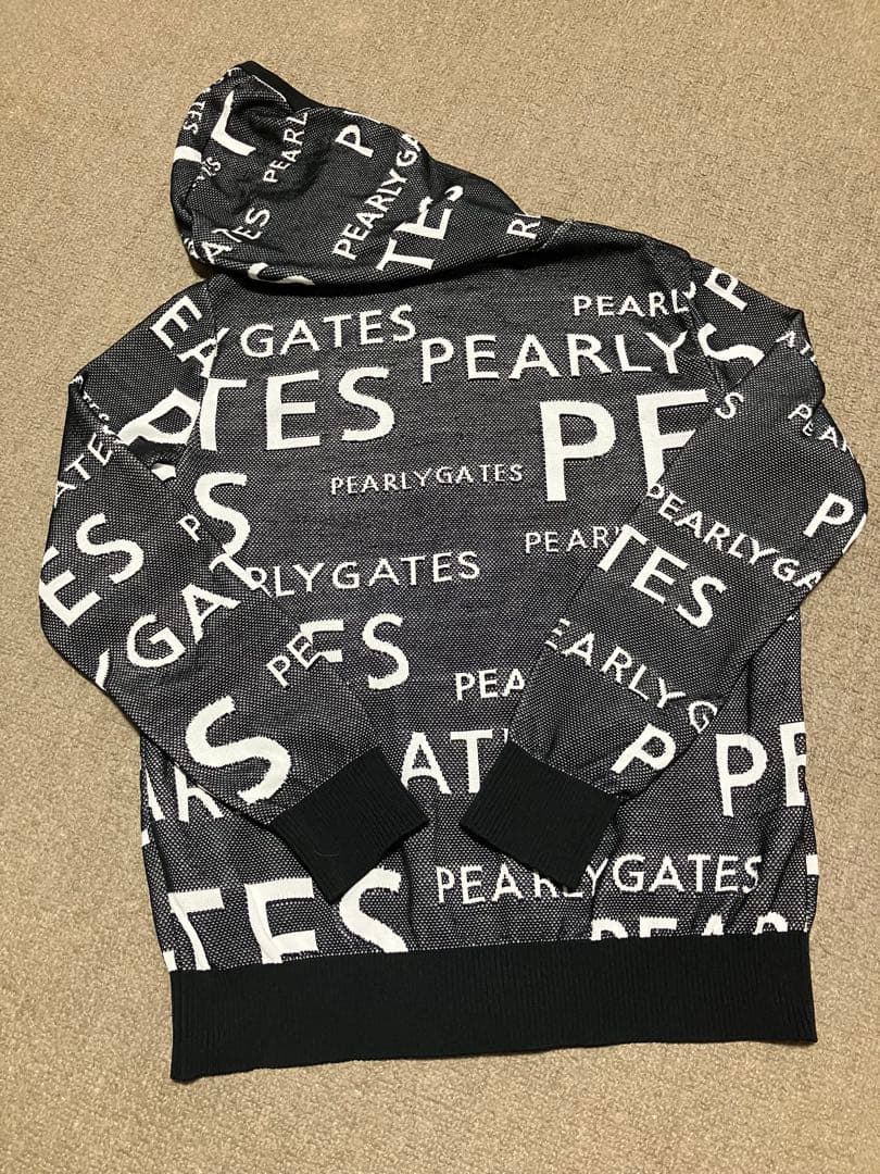PEARLY GATES 総柄ロゴパーカー