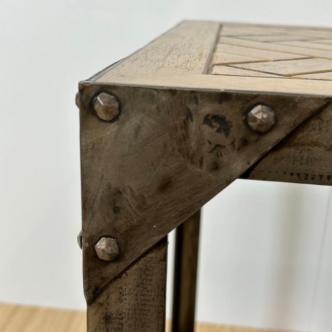 ASPLUND アスプルンド バーハンク ヘリボーン サイドテーブル　メタル　鉄