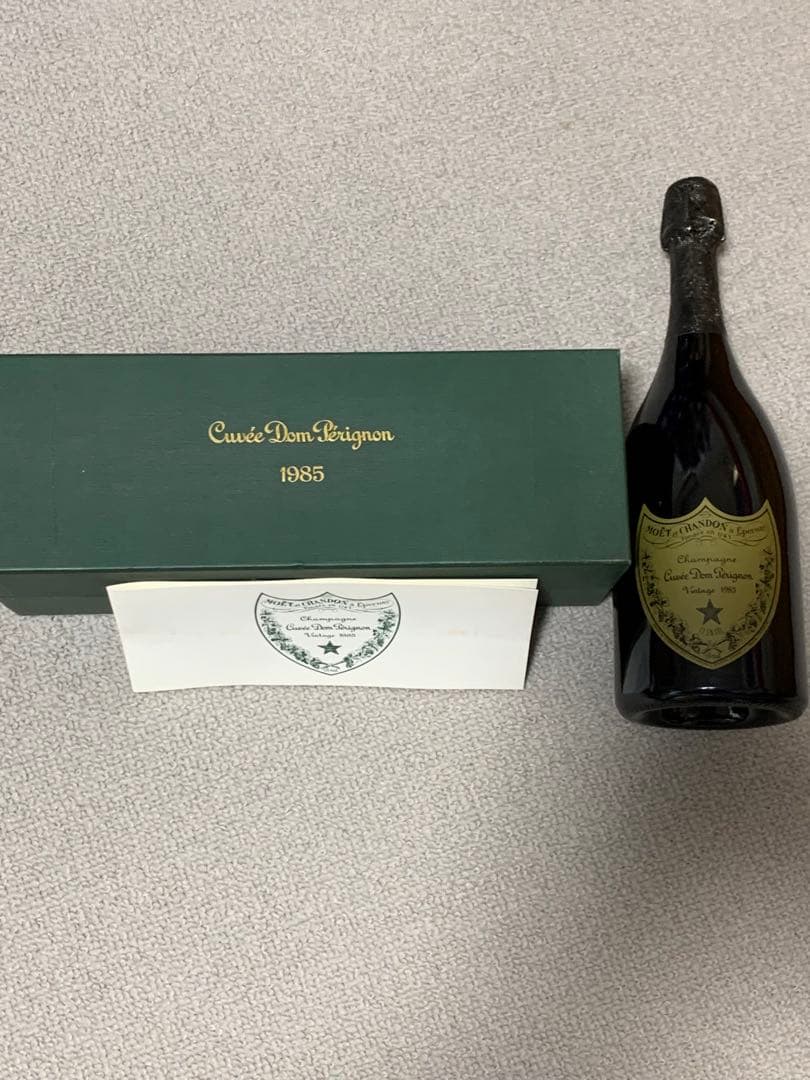 セラー保管1985 ドン・ペリニヨン ヴィンテージ/箱/専用パンフレット付/