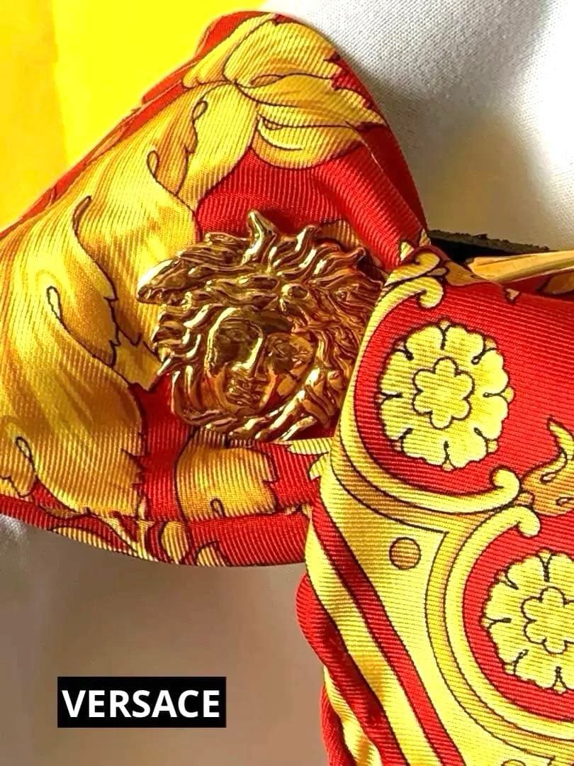 ✨VERSACEベルサーチ・シルクベルト✨ ✨希少な逸品✨最終特価最安値✨