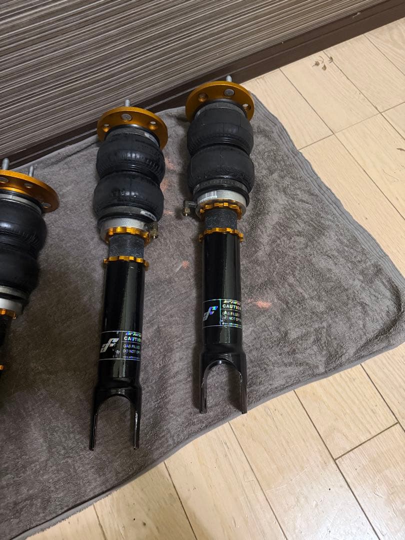 CU.CW.CPアコード　ホンダ系AIRFORCE エアサス　脚のみ