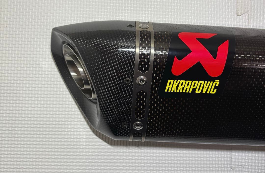 【新品未使用】アクラポビッチ マフラー KTM 125～390DUKE
