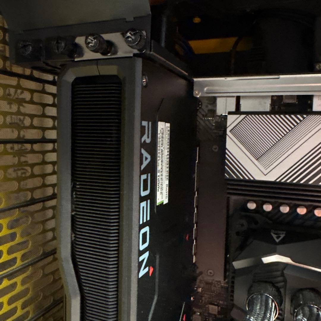 グラフィックボード・グラボ・ビデオカード SAPPHIRE AMD Radeon RX 7800 XT 16G GDDR6