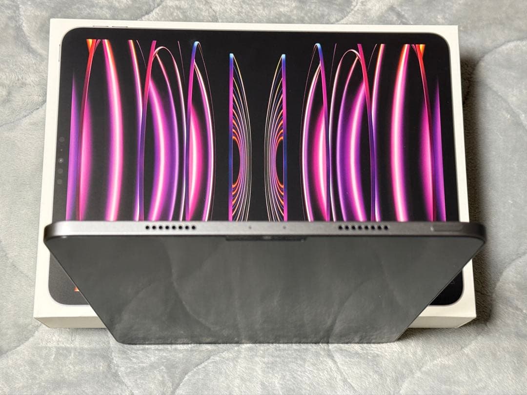 美品Apple iPad Pro 第4世代 11インチ 128GBスペースグレー