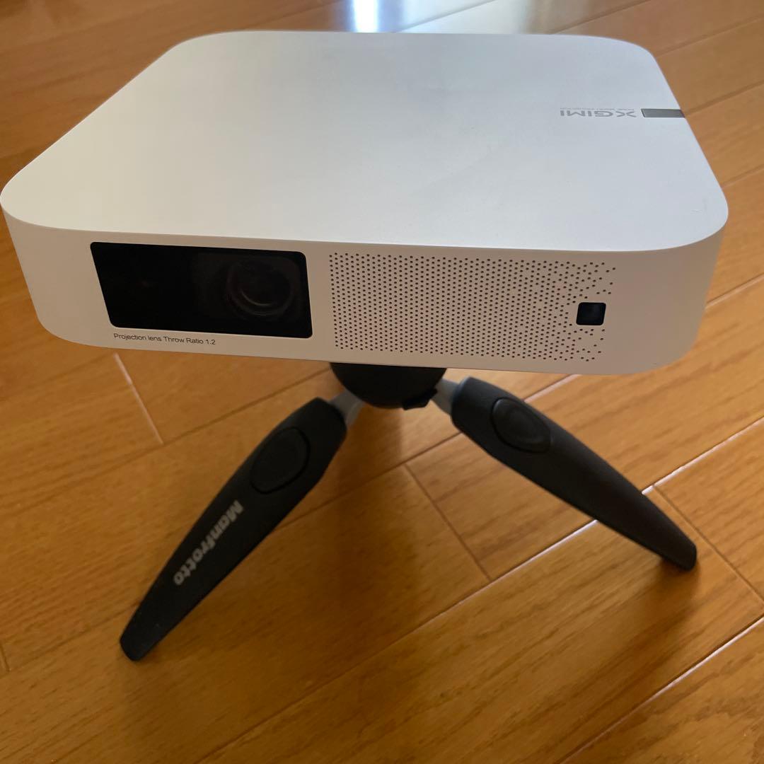 XGIMI Elfin ホームプロジェクター 三脚付き
