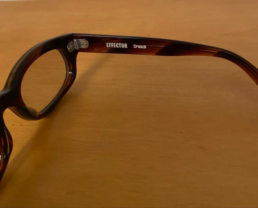 エフェクター　crunch クランチ　ブラウン