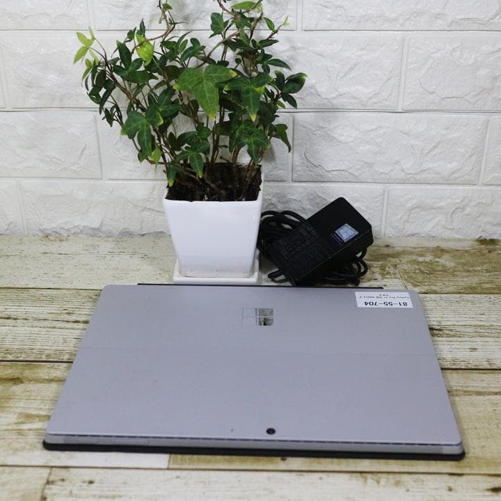 白黒surface pro7プラス バッテリー良好 タッチパネル