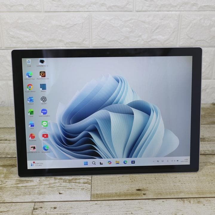 白黒surface pro7プラス バッテリー良好 タッチパネル