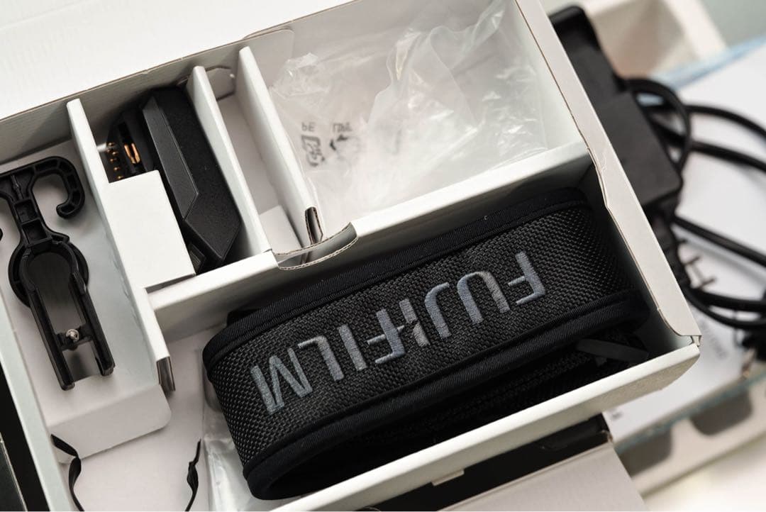 FUJIFILM X-H1 ボディのみ（箱他付属品あり）