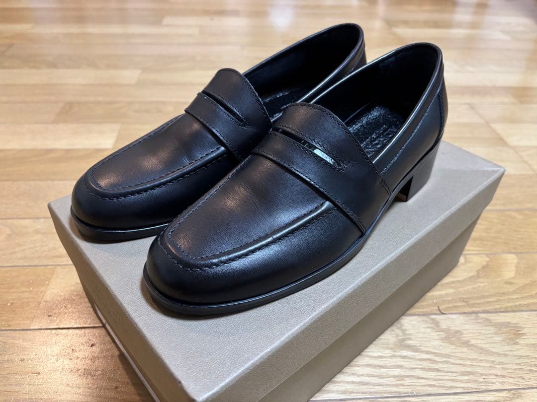 PADRONE パドローネ 黒レザー ローファー