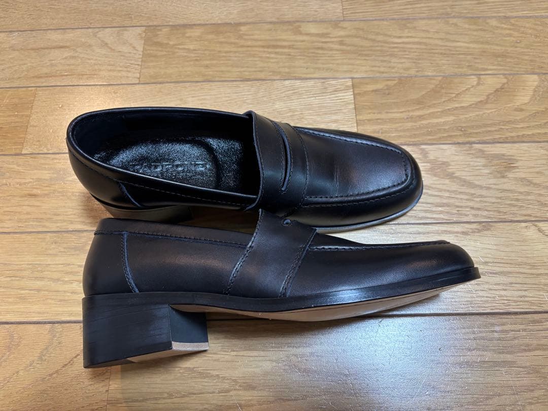 PADRONE パドローネ 黒レザー ローファー
