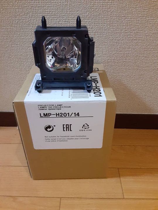 プロジェクターランプ LMP-201   Ｎｏ．1