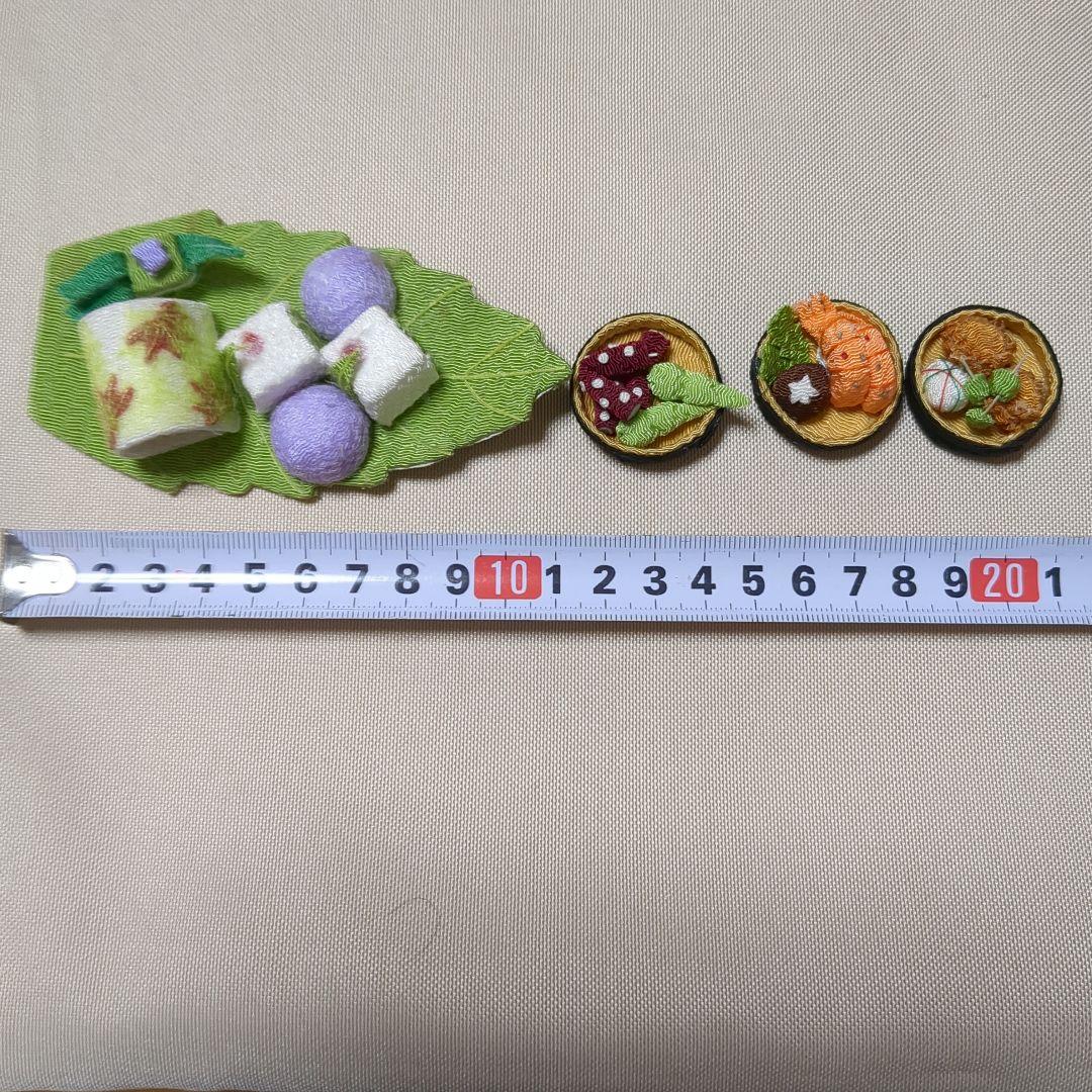 ちりめん細工　　おせち　料理　籠盛など　11点　（12月7日　4点追加しました）