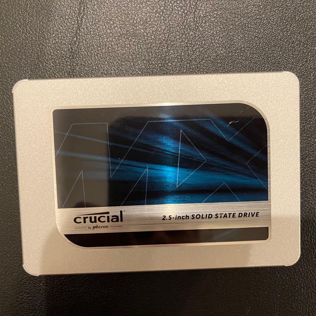 Crucial MX500 1000GB 2.5インチSSD