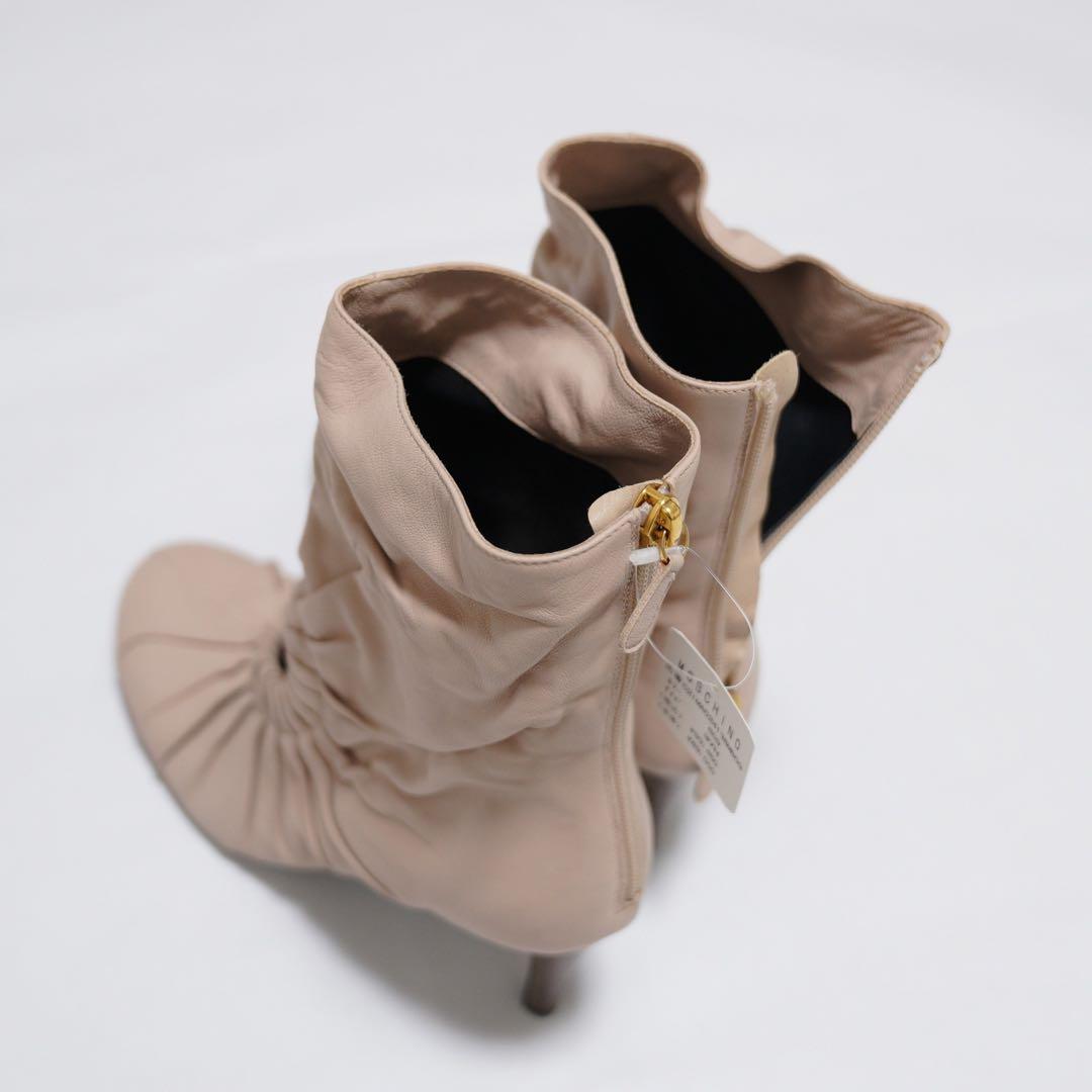 新品タグ付　モスキーノ　ピンク　ショートブーツ　ハート　ヒール