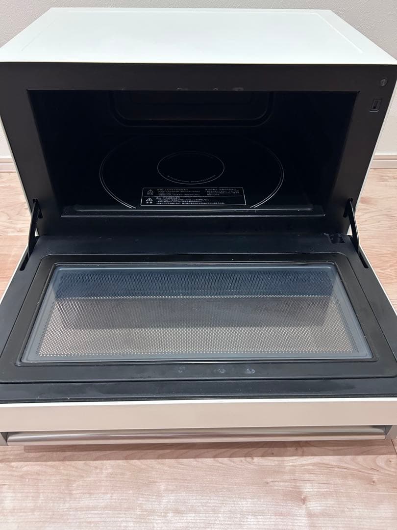 「ジャンク品」バルミューダオーブンレンジ(2021年製)白エラーコード「EO5」