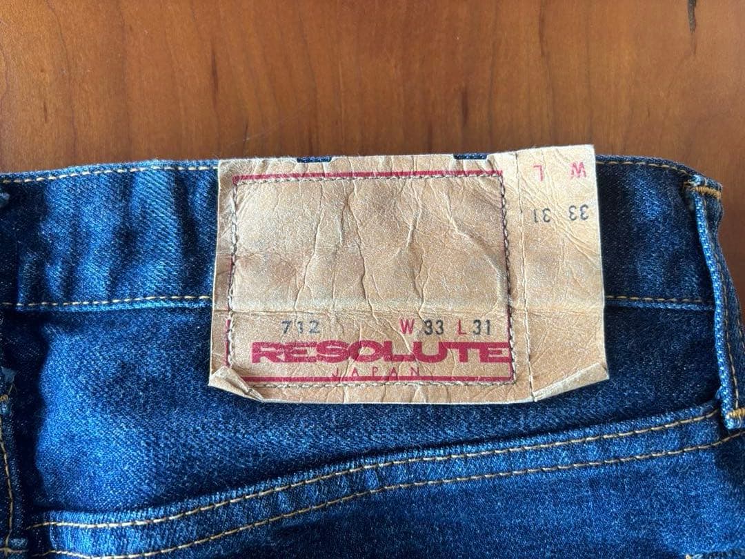 RESOLUTE712 W33 L31 リゾルト