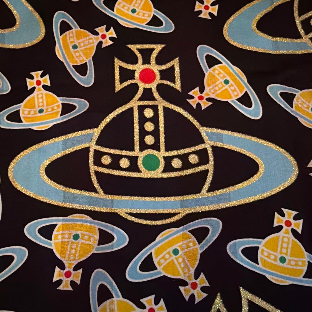 ヴィヴィアンウエストウッド　大盤ハンカチ新品未使用