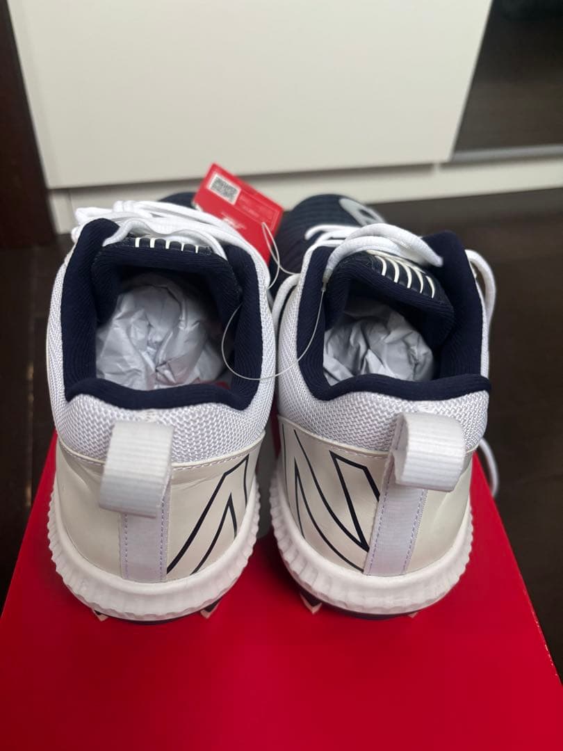 New Balance PL4040N6ポイントスパイク　ネイビー/ホワイト