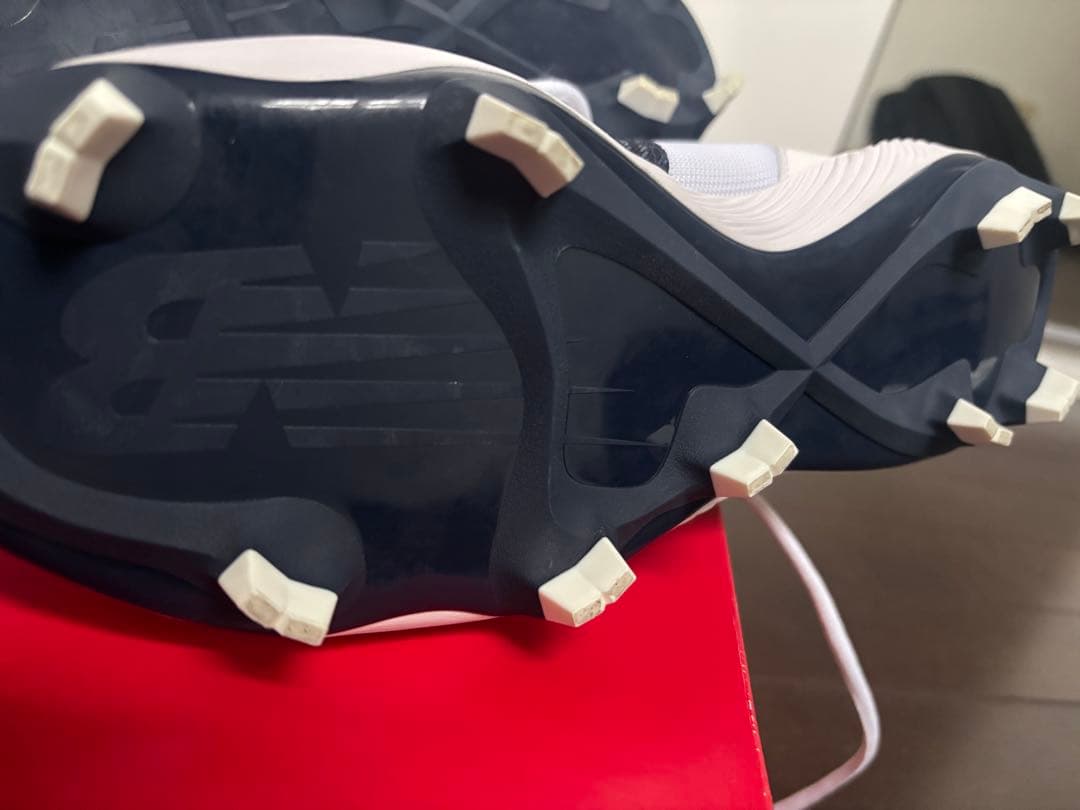 New Balance PL4040N6ポイントスパイク　ネイビー/ホワイト