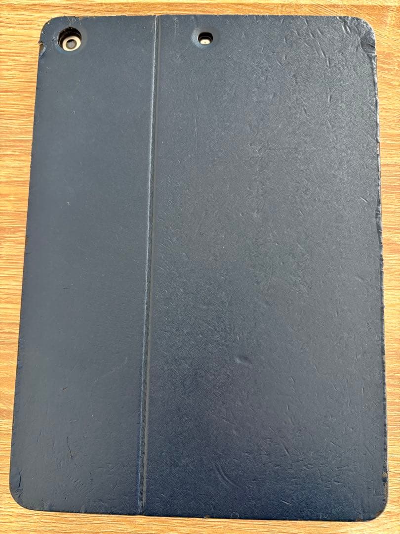 Apple iPad シルバー　動作確認済