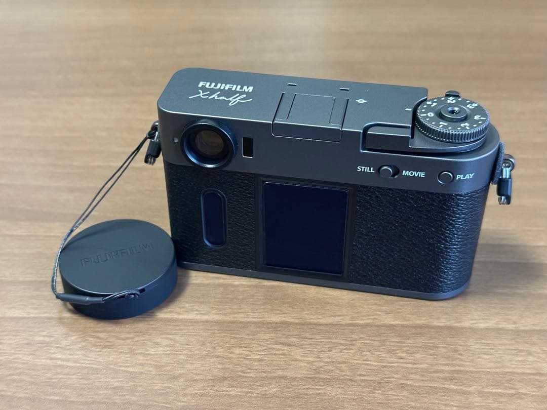 FUJIFILM X half チャコールグレー