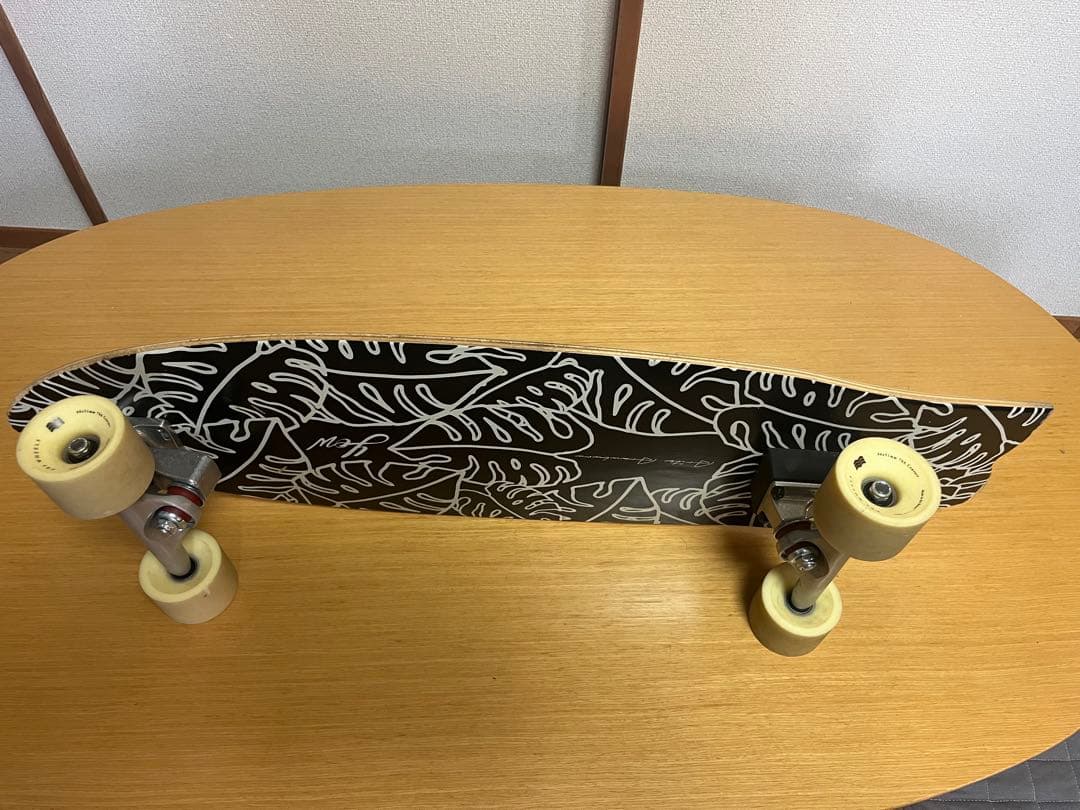 YOW Aritz Aranburu 32.5 サーフスケート