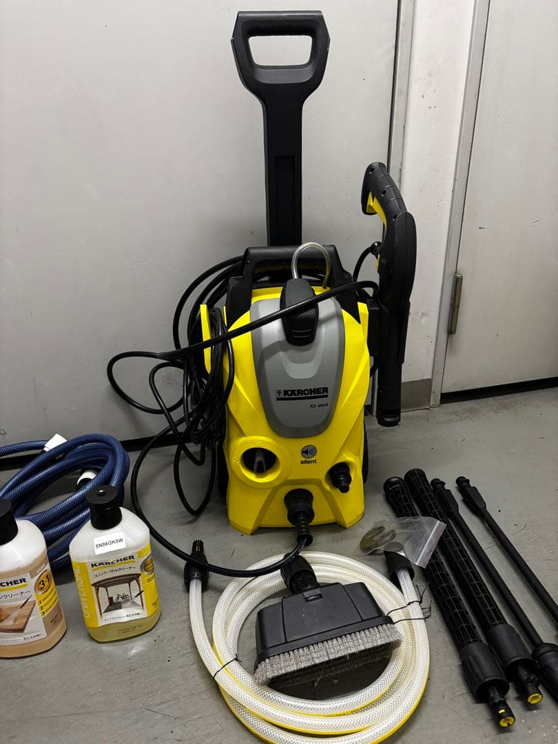 KARCHER 高圧洗浄機本体 洗剤付き　K3静音