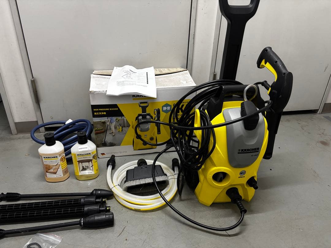 KARCHER 高圧洗浄機本体 洗剤付き　K3静音
