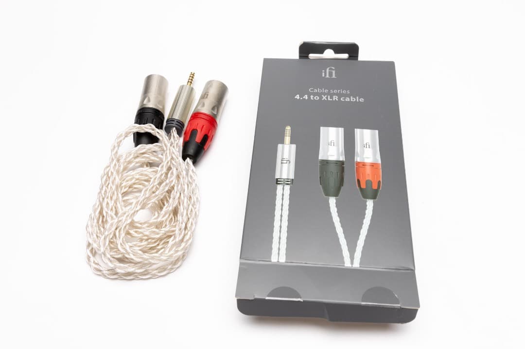 ケーブル・シールド iFi audio 4.4mm to XLR cable