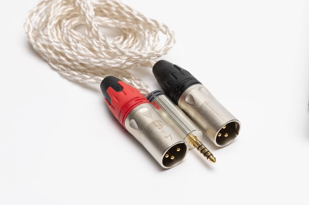 ケーブル・シールド iFi audio 4.4mm to XLR cable