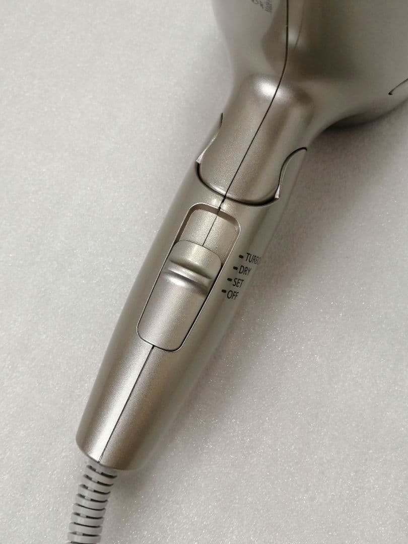 22年製 パナソニックドライヤー　PANASONIC EH-NA9G 53