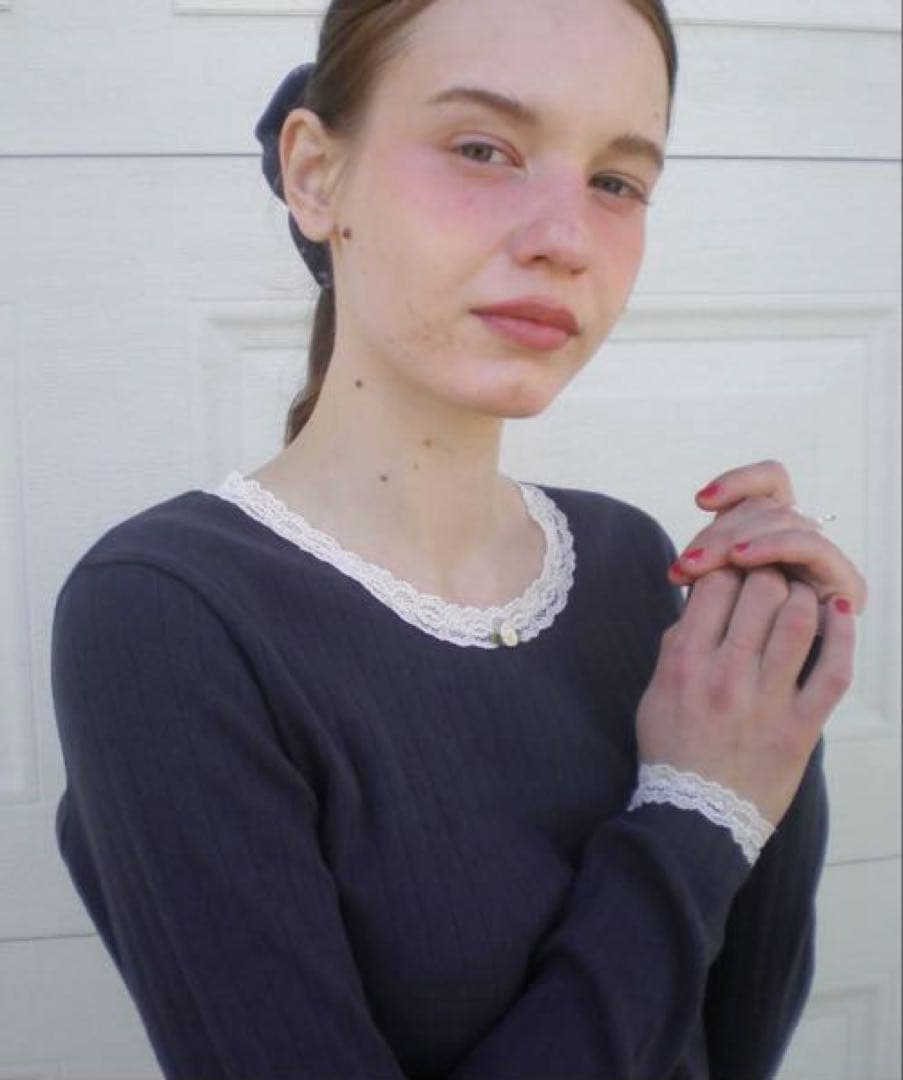 アリソンブラウン　LACE DESIGN DAILY TOP