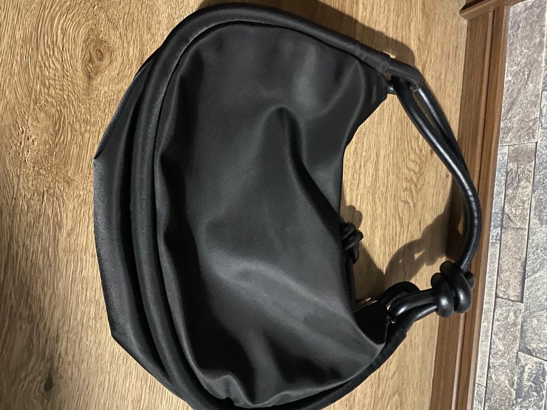 GANNI ガニー ハンドバッグ Knot Baguetteブラック