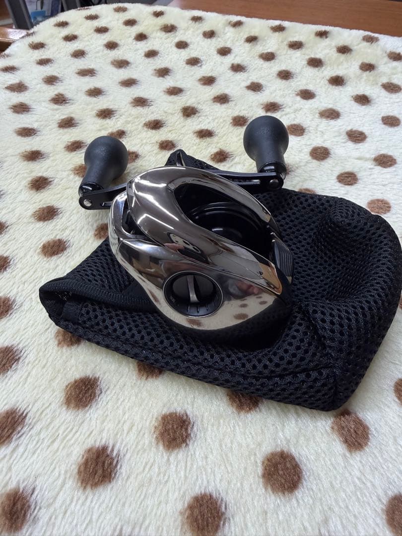 ※トン　　シマノ　21 アンタレス　DC XG 右巻き