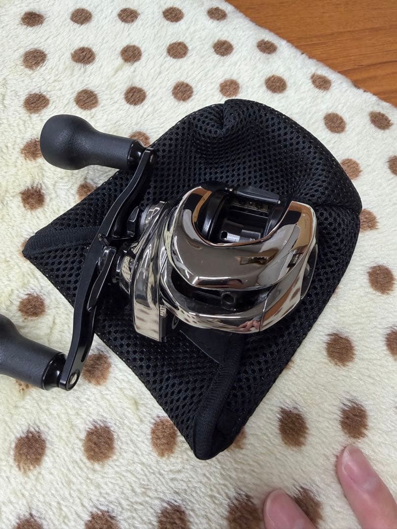 ※トン　　シマノ　21 アンタレス　DC XG 右巻き