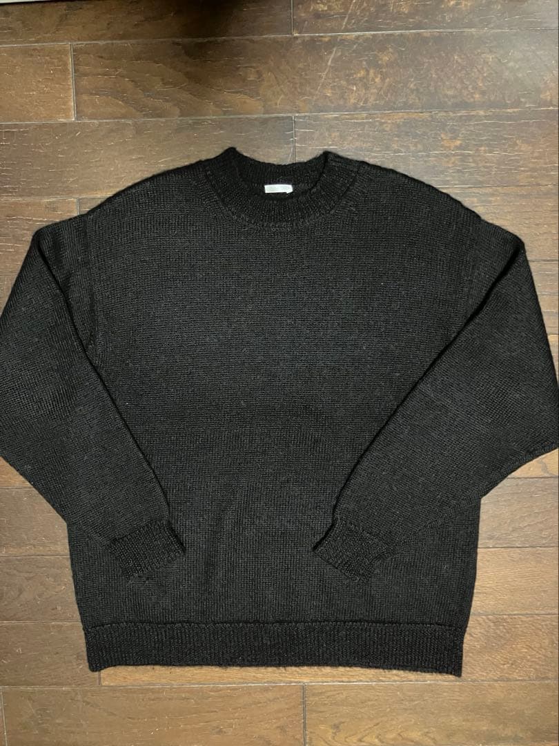 COMOLI ブラックアルパカクルーネックニット サイズF