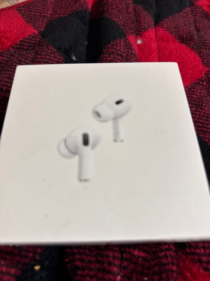 Y*a様 AirPods Pro 第2世代本体 充電ケース付き