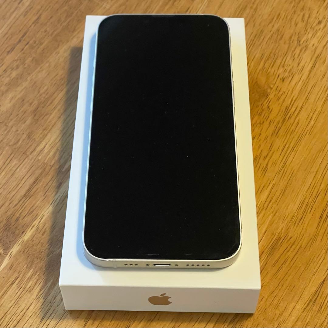 美品✨Apple iPhone13 128GB スターライト SIMフリー