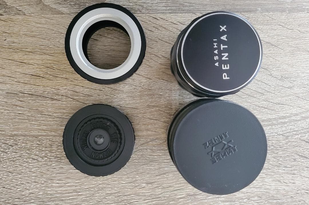 FUJIFILM XE3＋ズームレンズ＋マニュアルレンズ３本おまけ付き